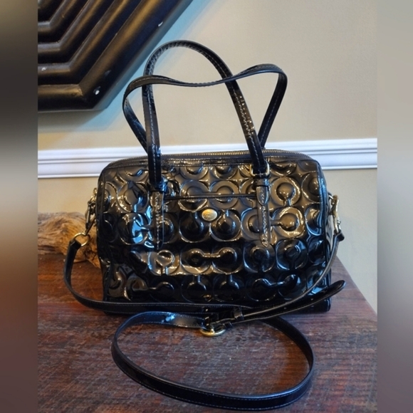 Coach Peyton Op Art Black Patent Leather Handbag H1381 F26962 - Picture 3 of 16